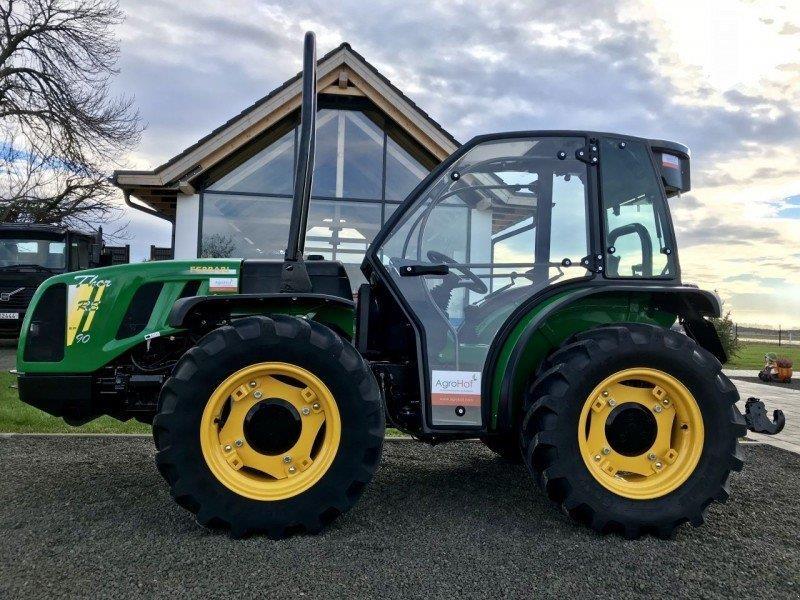 Ferrari-THOR-9cVc--traktor