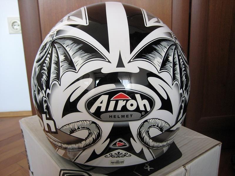 Airoh-Speed-Fire