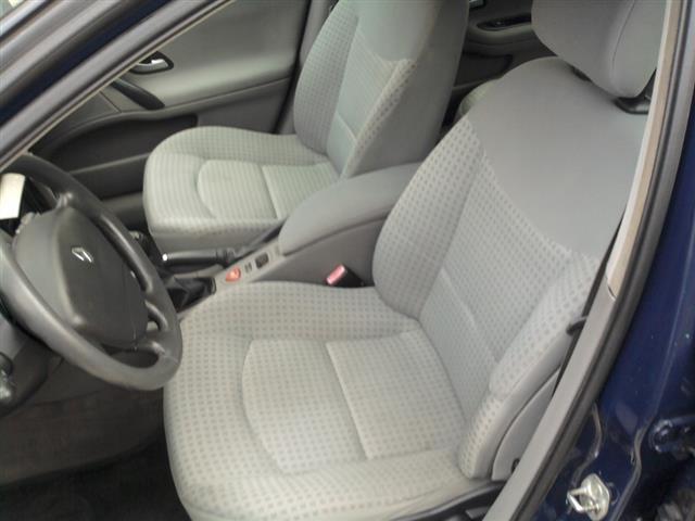 Renault-Laguna---03