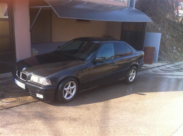 BMW 325 TD - 93 