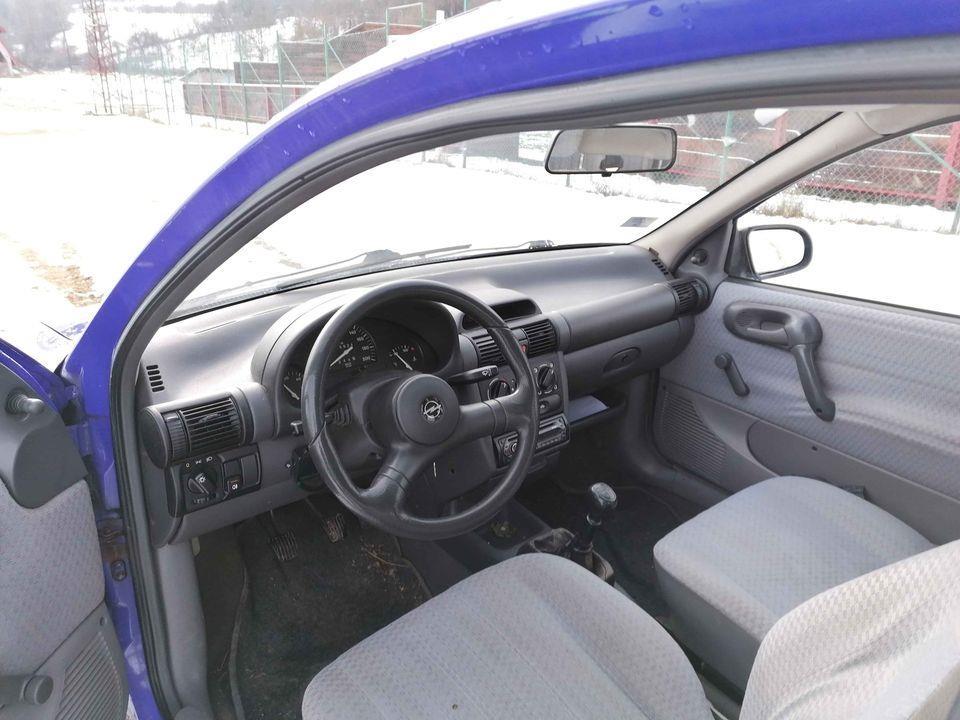 Opel-Corsa