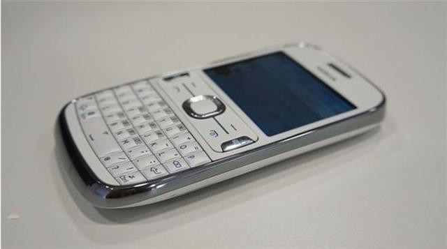 Nokia Asha 302