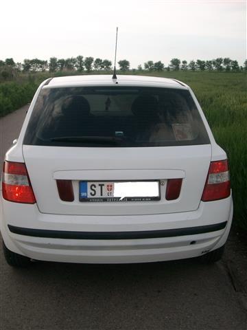 Fiat-Stilo-1-8---03