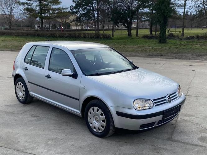 VW GOLF 4