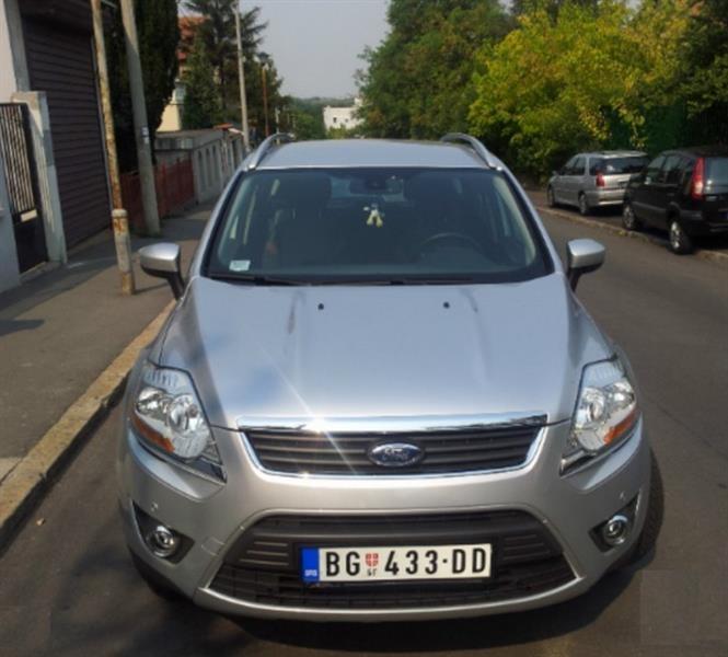 Ford-Kuga-suv--11