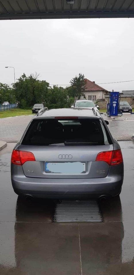 Audi-a4-quattro