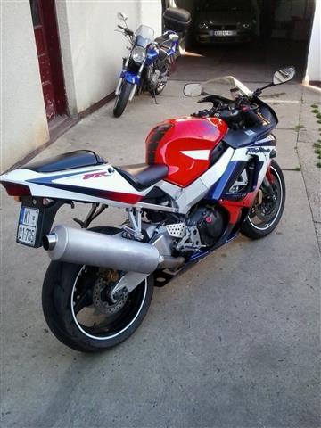 Honda-CBR-929RR