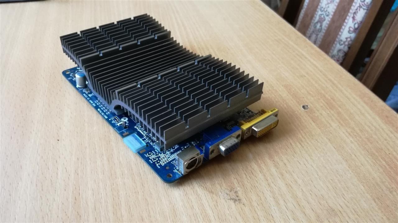 Graficka-moze-da-podrzi-win-xp-7-8