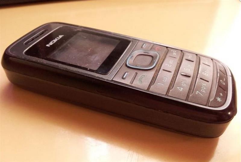 Nokia-1208
