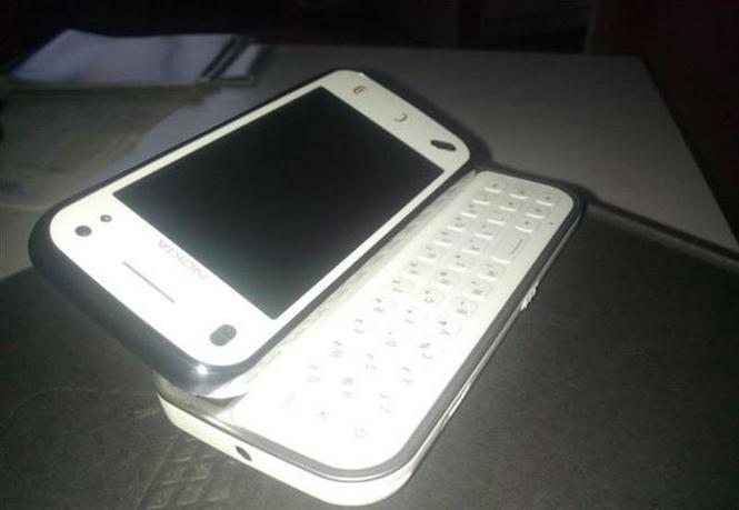 Nokia N97 mini