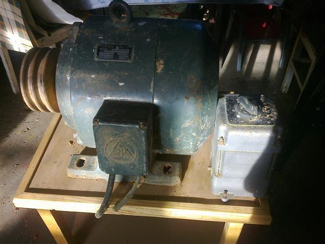 Trofazni motor