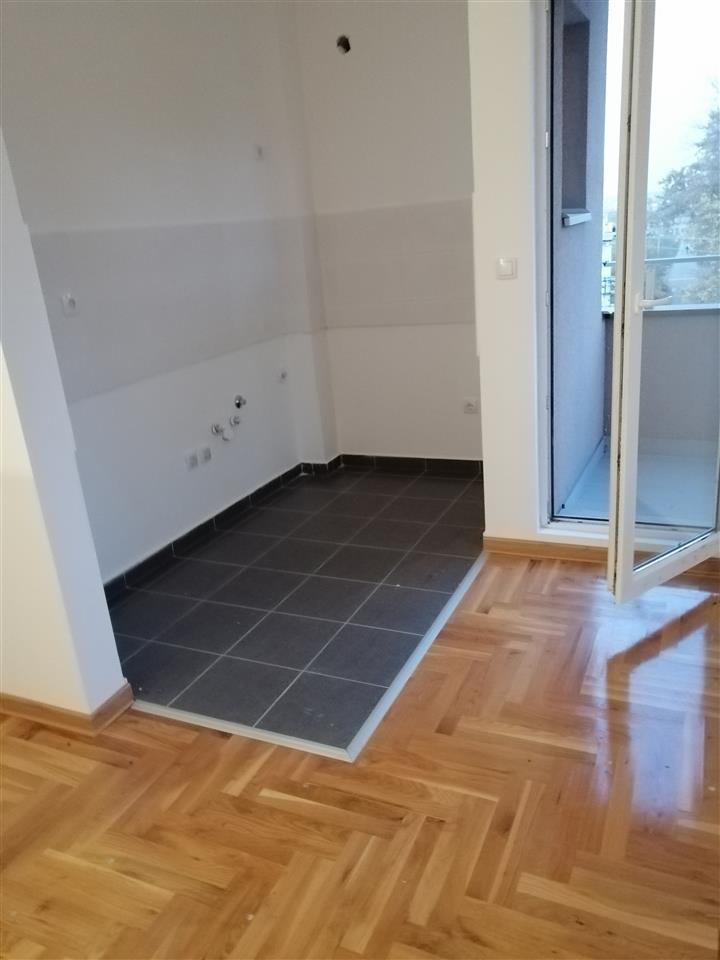 Na-prodaju