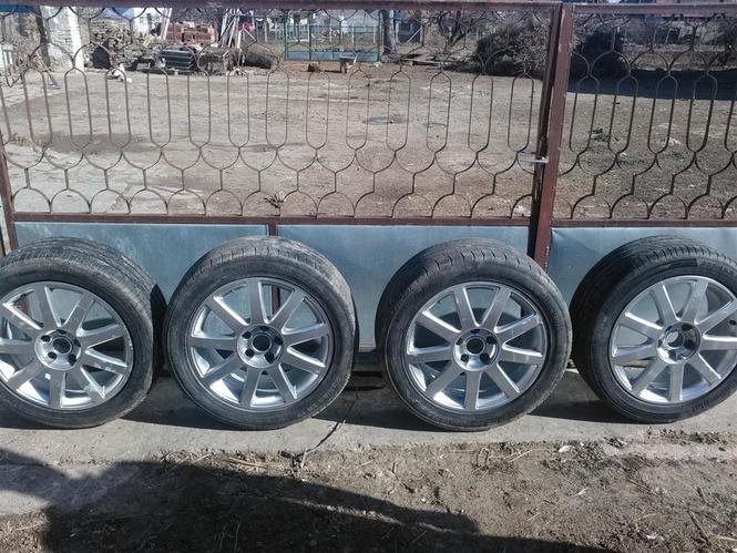 Felne sa gumama 