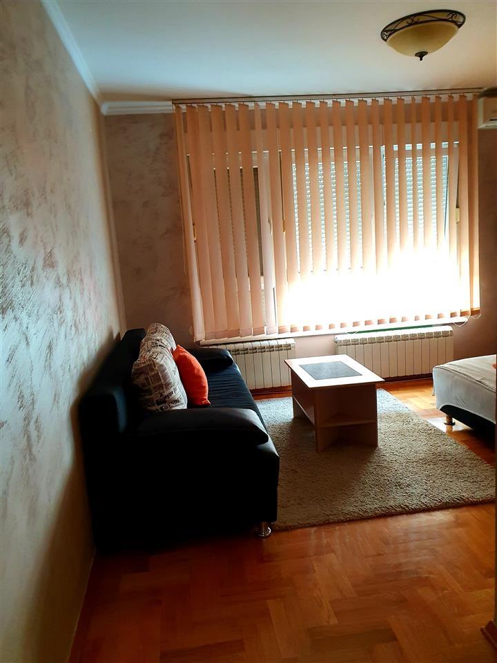 Stan-na-dan-Valjevo-Centar-