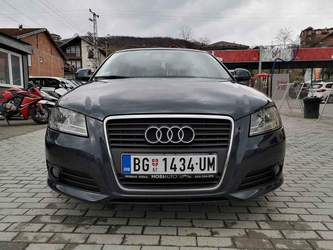 Audi A3 1.8 benzin panorama
