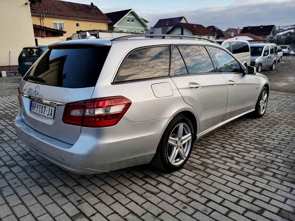Mercedes-E220CDI-2011-top---