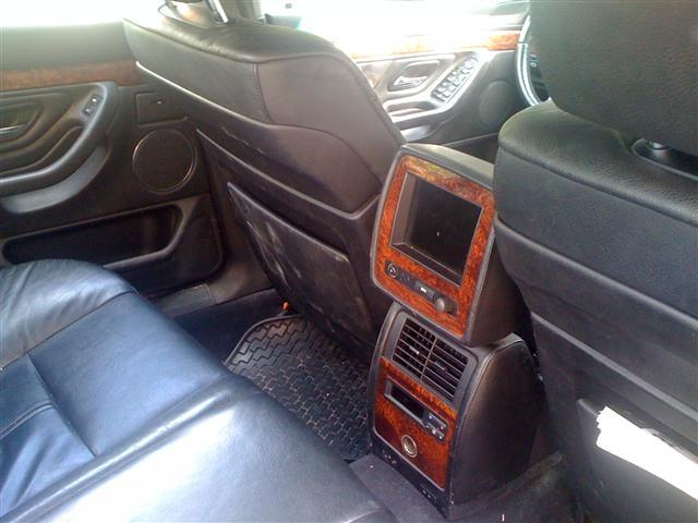 BMW-730-d--BiH-table--00