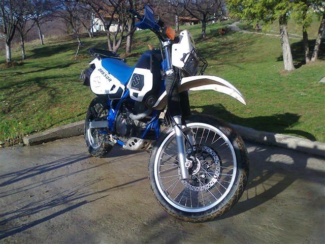 Suzuki-DR-650R