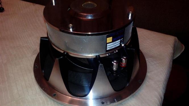 Subwoofer 