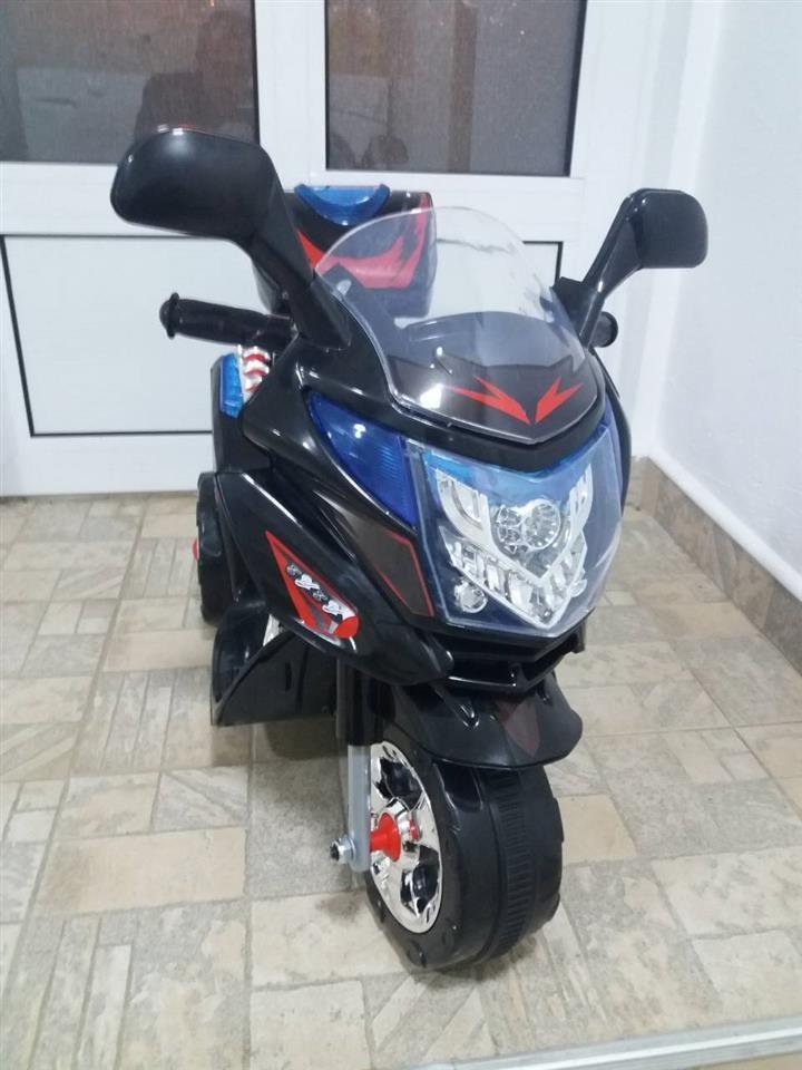 motor-na-akumulator