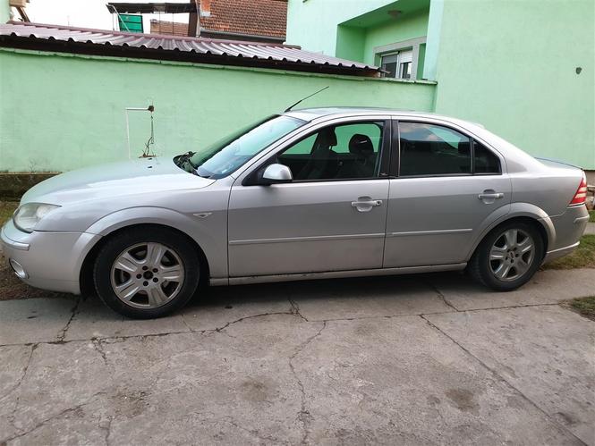 Ford Mondeo 