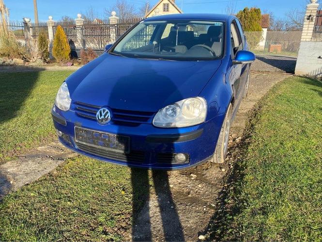 Vw golf 5 delovi