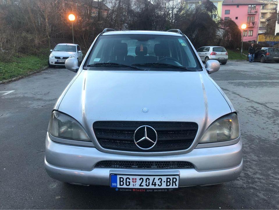 Mercede-Benz-270CDI