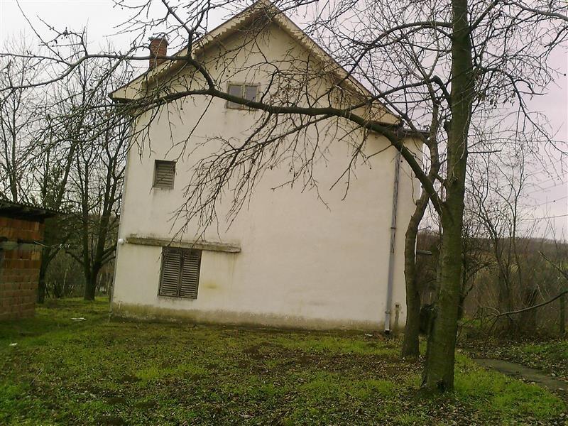 Kuća-na-prodajui