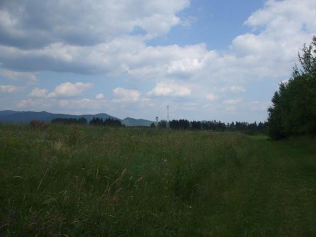 Plac 8000 m2 - Gospic