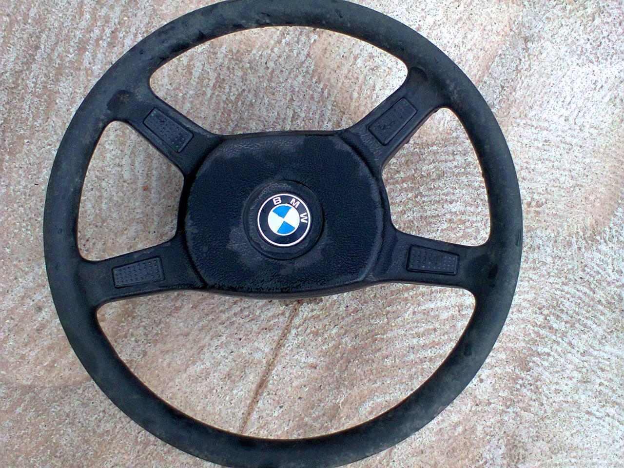 volan-bmw-3-