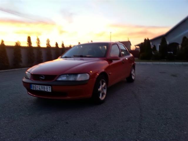 Opel Vectra -97 itno