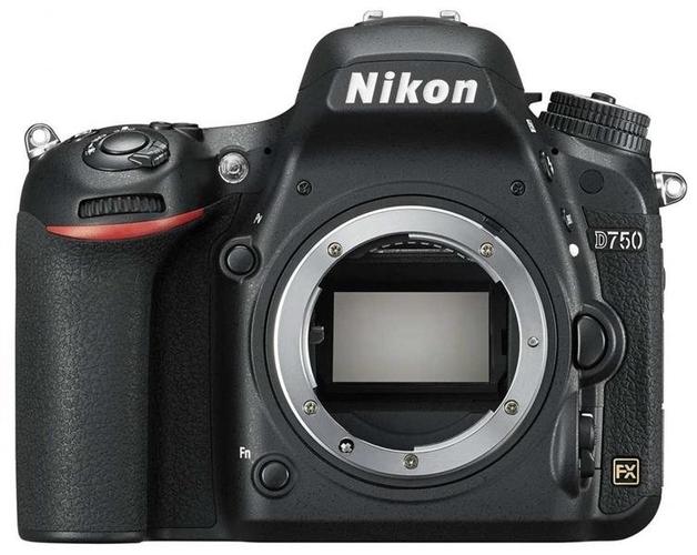 Nikon D750 - EXTRA ponuda