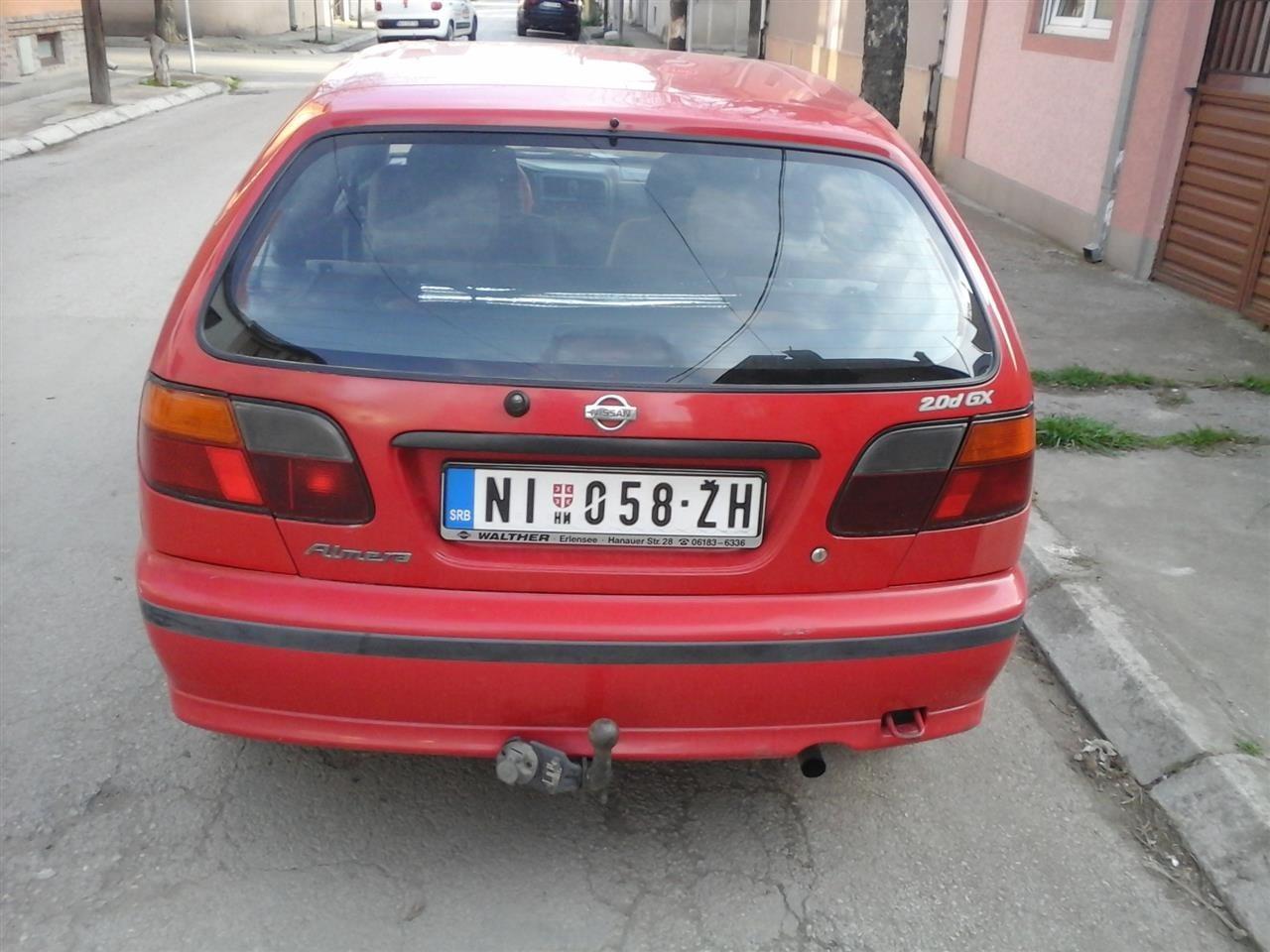 Nissan-Amera--97