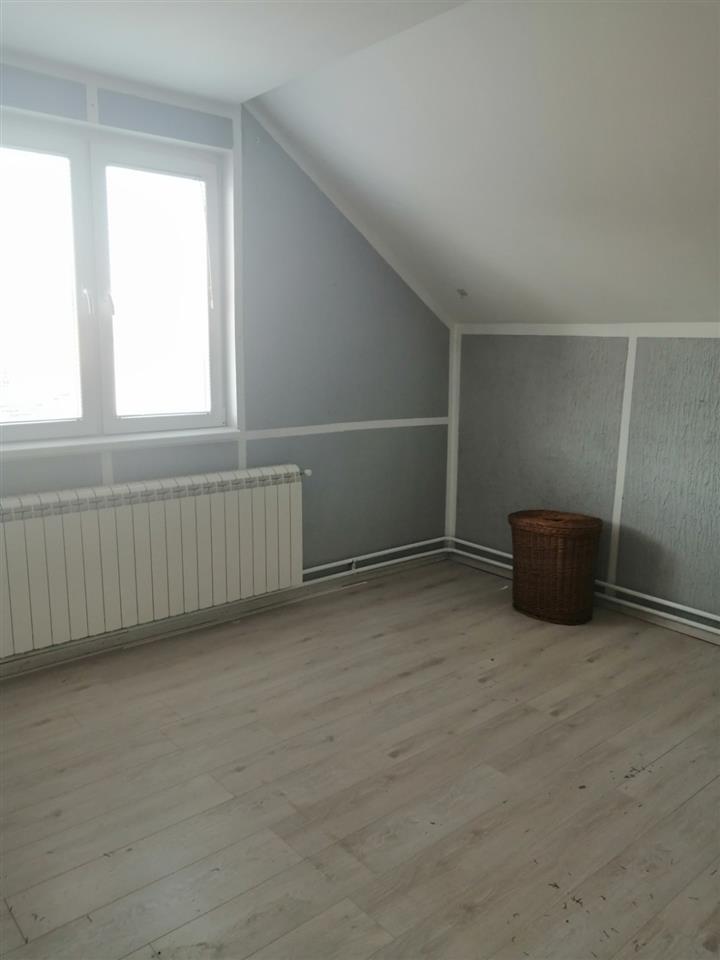 Izdajem-stan-50m2-Brace-Jerkovic