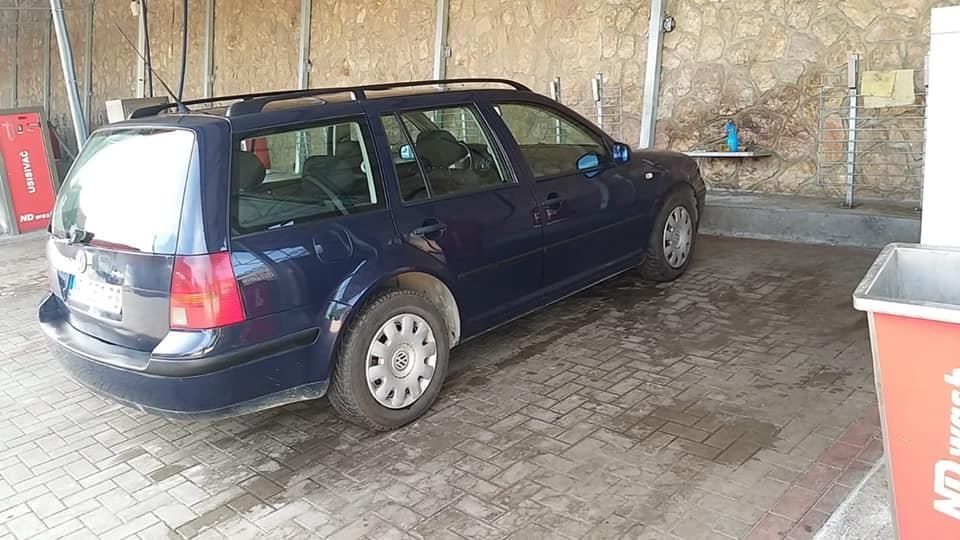 Golf-IV
