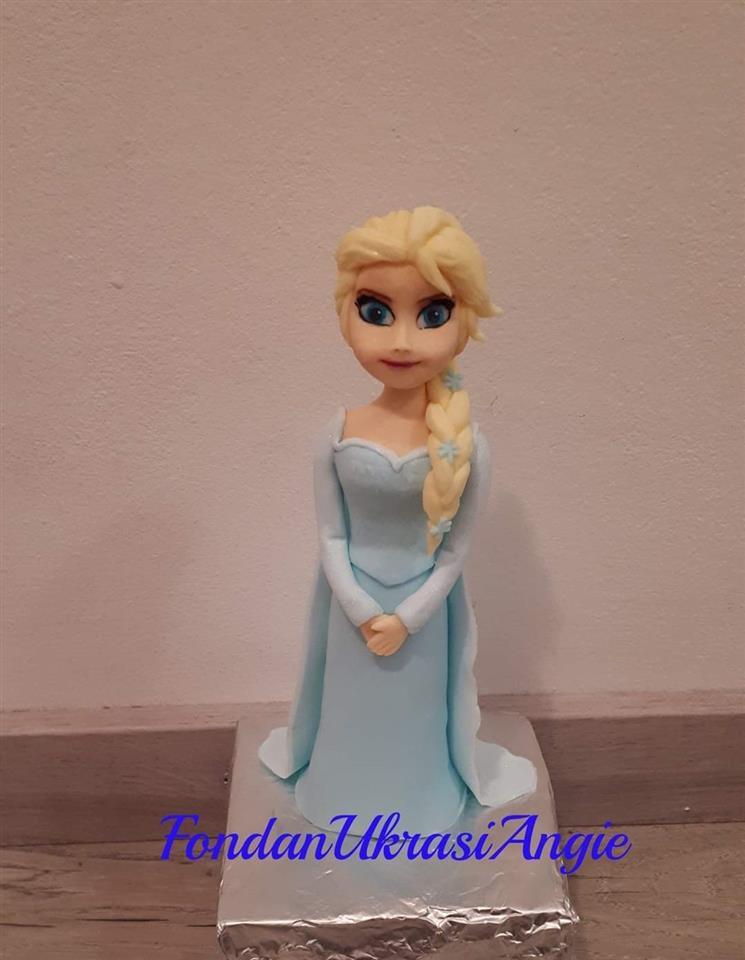 Frozen-figure-od-fondana