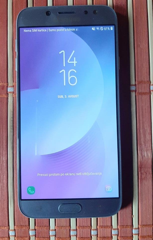 Samsung-Galaxy-J7--2017-