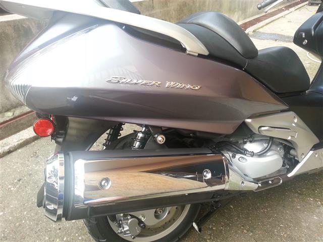 Honda-Silver-Wing-600---07