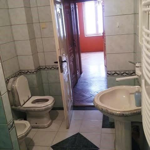 Izdaje-se-stan-u-Leskovcu