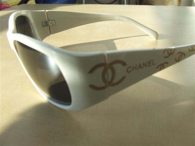 CHANEL suncane