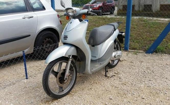 Yamaha Why -06