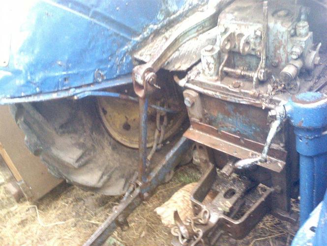 Traktor Zetor super 42