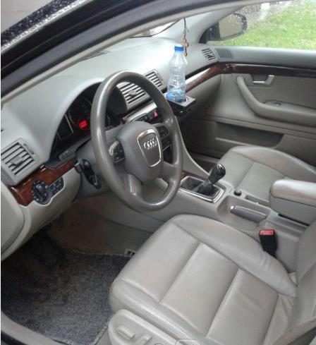 Audi-A4--05