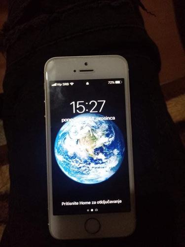 iPhone 5s gold