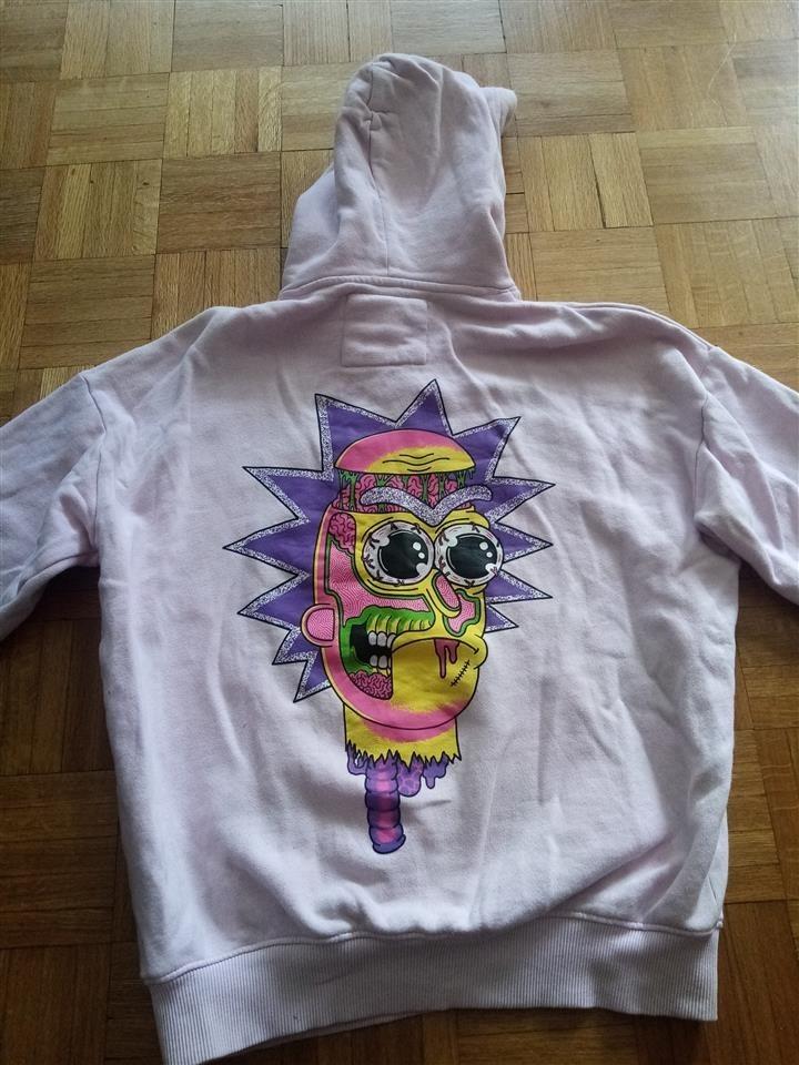 PULL-BEAR-Rick-and-Morty-duks
