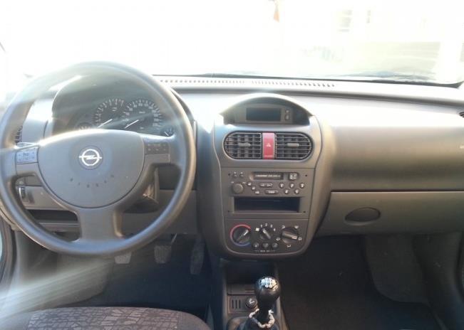 Opel-Corsa-C-1-2--01