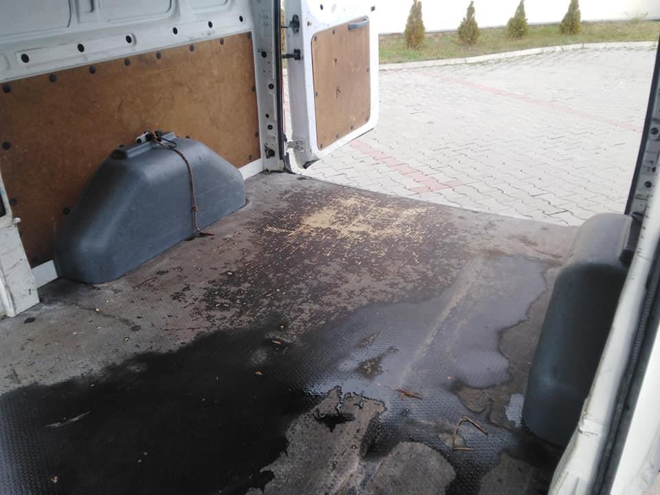 Ford-transit-2008