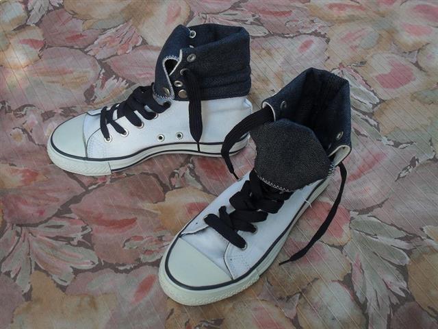 Patike Safran 