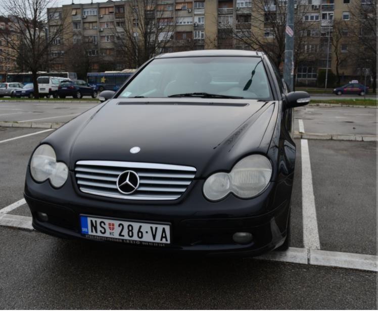 Mercedes-C-200-kompressor--01