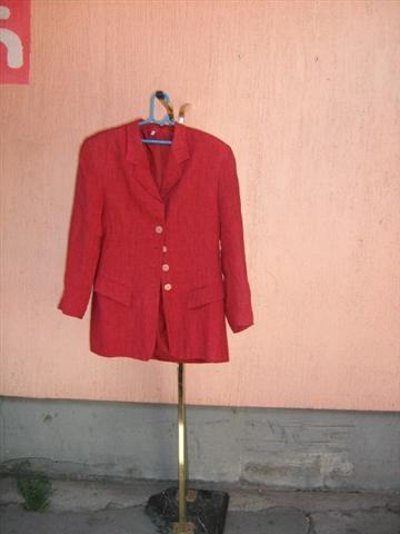 Bordo laneni blejzer
